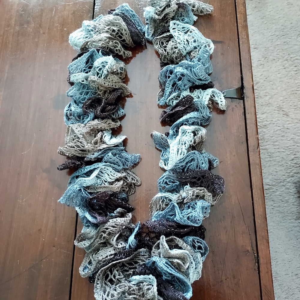 Multicolor Ruffled Knit Scarf - Picture 2 of 2